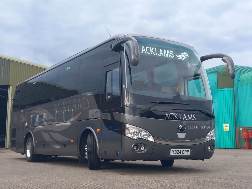 Executive Midi Coach