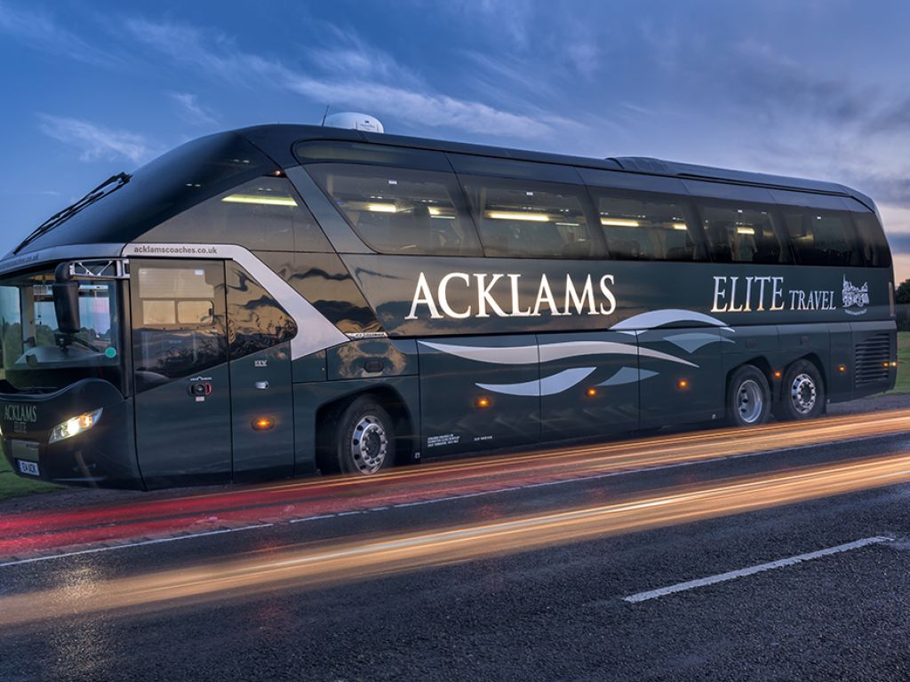 Neoplan Starliner